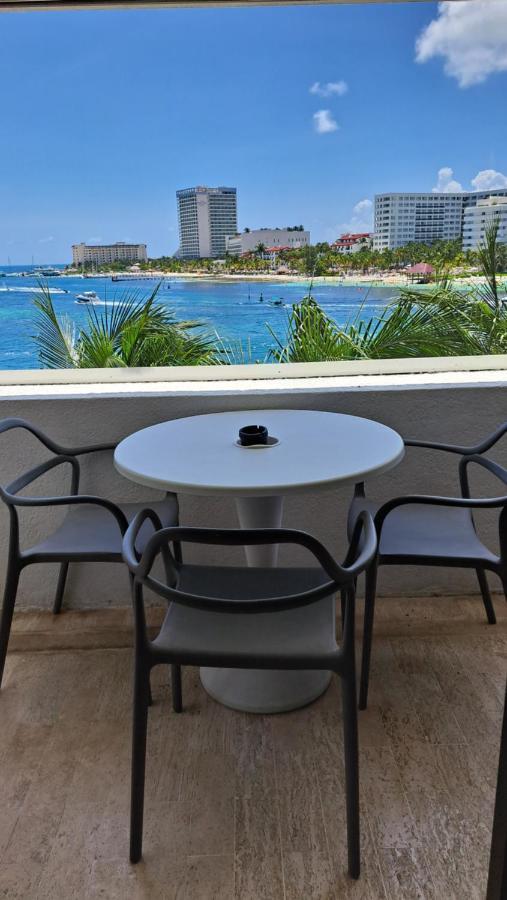 Cancun Beachfront 417 Exterior photo