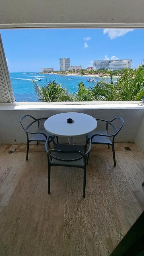 Cancun Beachfront 417 Exterior photo